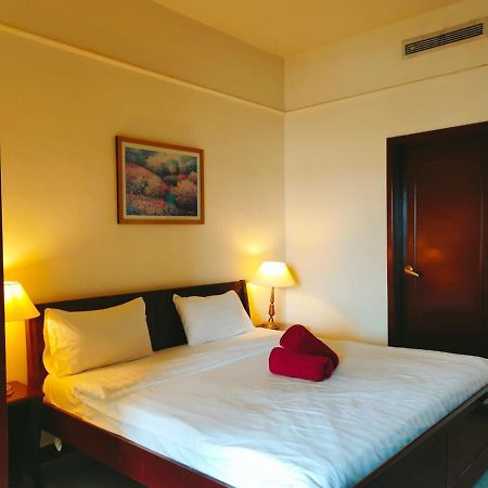 Luxhouz Suites At Times Square Kuala Lumpur Extérieur photo