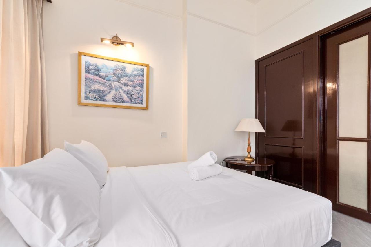 Luxhouz Suites At Times Square Kuala Lumpur Extérieur photo