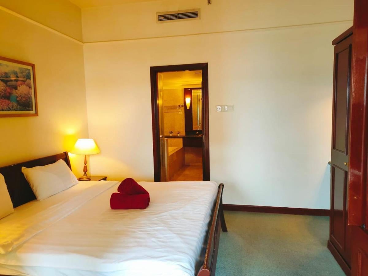 Luxhouz Suites At Times Square Kuala Lumpur Extérieur photo
