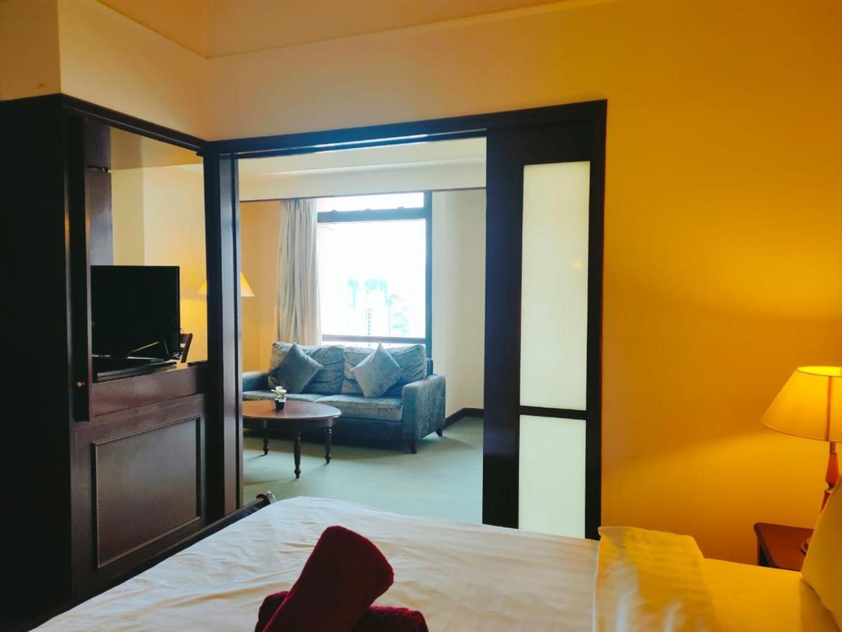 Luxhouz Suites At Times Square Kuala Lumpur Extérieur photo