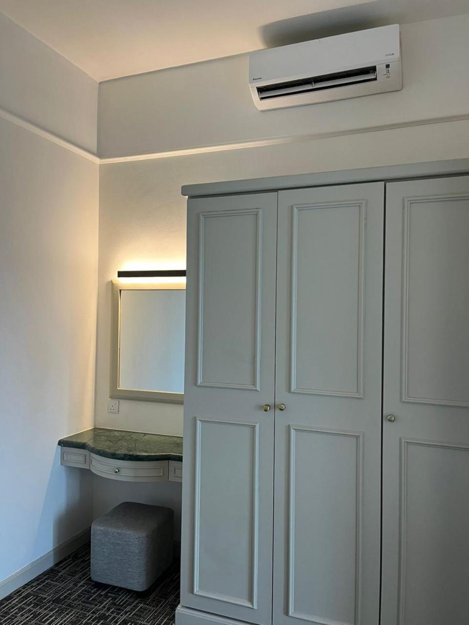 Luxhouz Suites At Times Square Kuala Lumpur Extérieur photo
