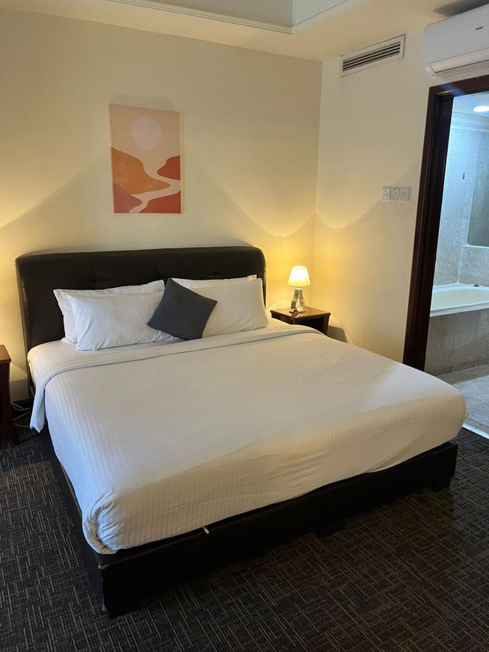 Luxhouz Suites At Times Square Kuala Lumpur Extérieur photo
