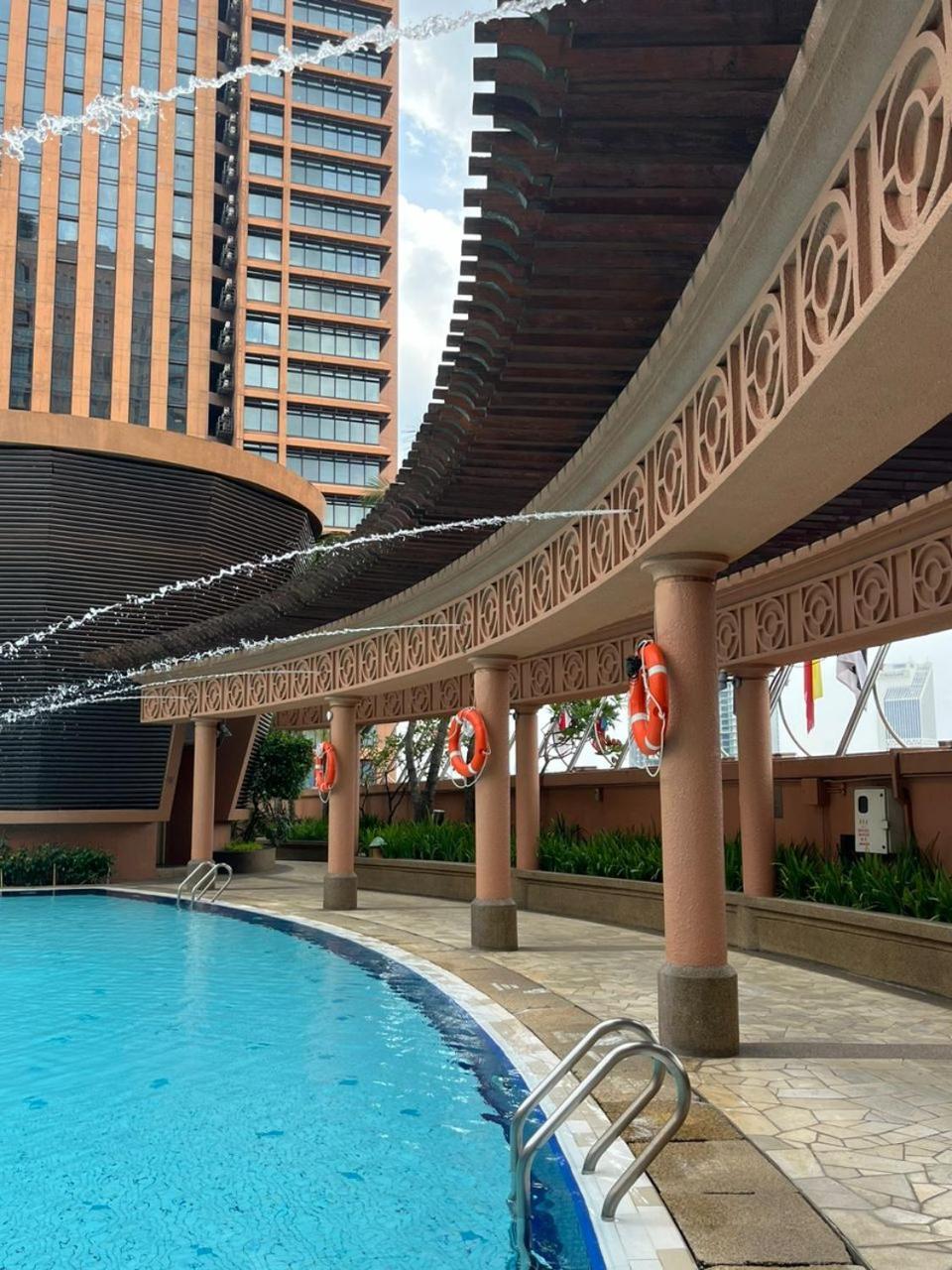 Luxhouz Suites At Times Square Kuala Lumpur Extérieur photo
