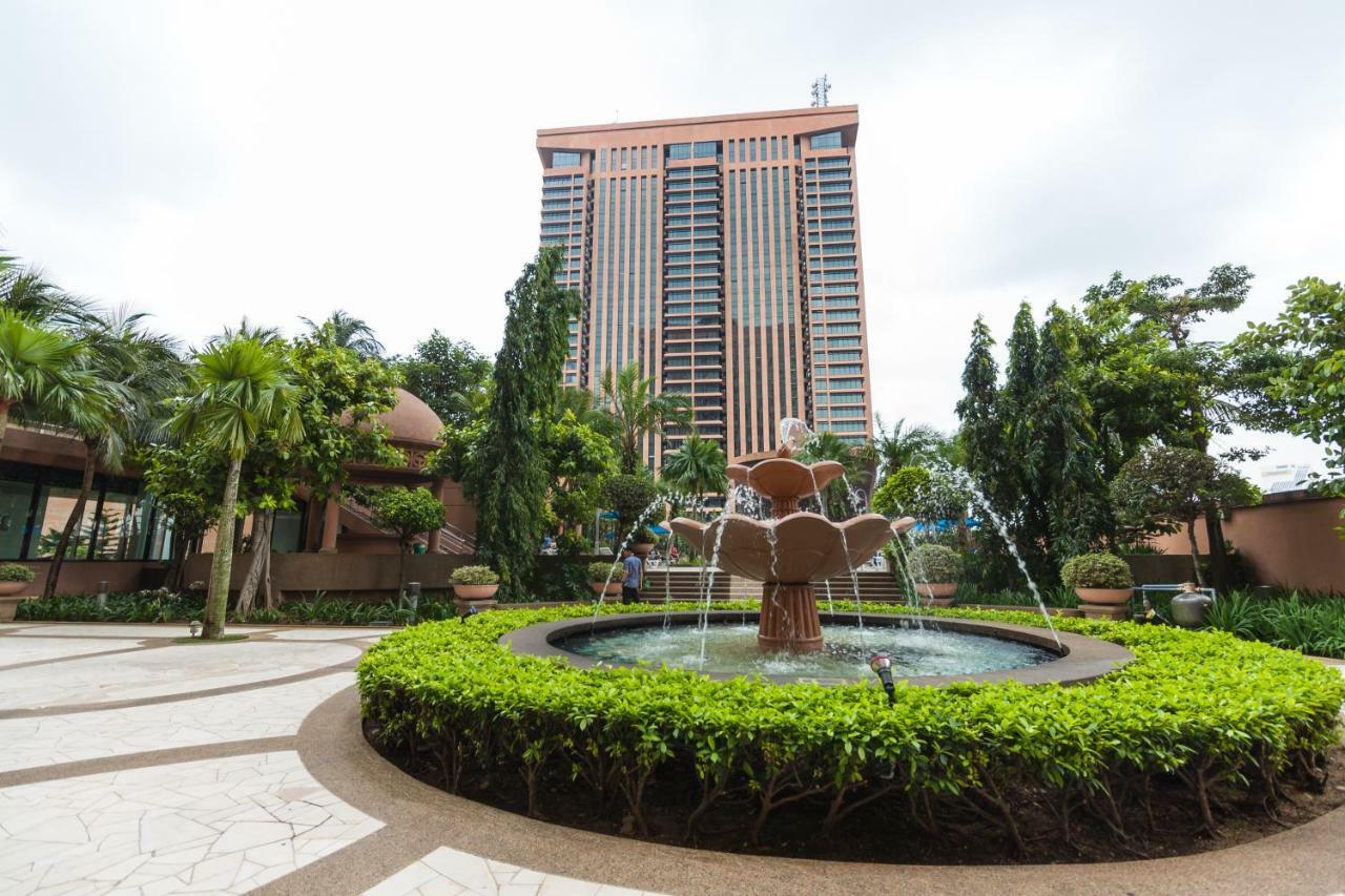 Luxhouz Suites At Times Square Kuala Lumpur Extérieur photo