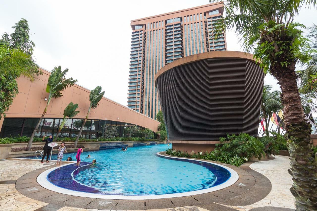 Luxhouz Suites At Times Square Kuala Lumpur Extérieur photo